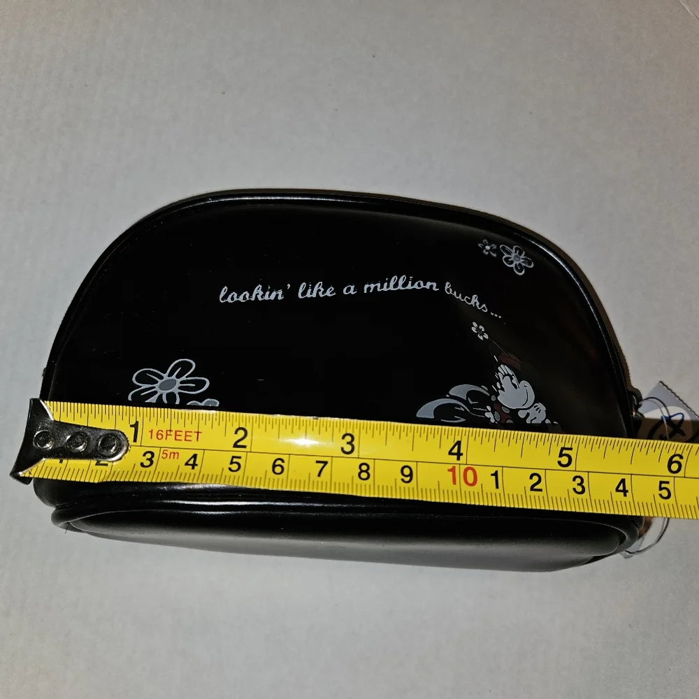 Disney Store Minnie Mouse Genuine Leather Cosmetic Case – Black & Red – NWT